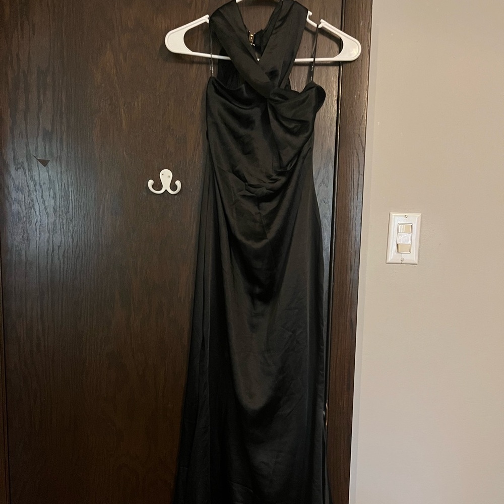 Club L London Unstoppable Elegant Black Halter Dress- Never Worn - Picture 3 of 5